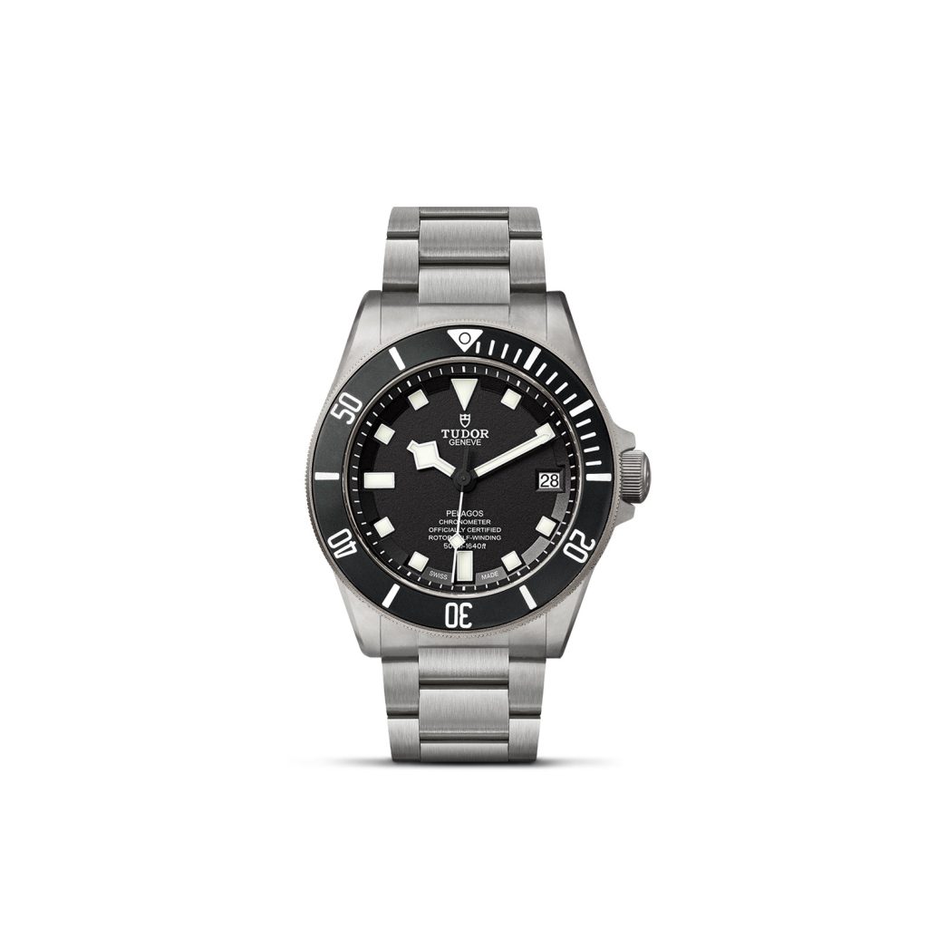 M25600TN 0001 white chiuso