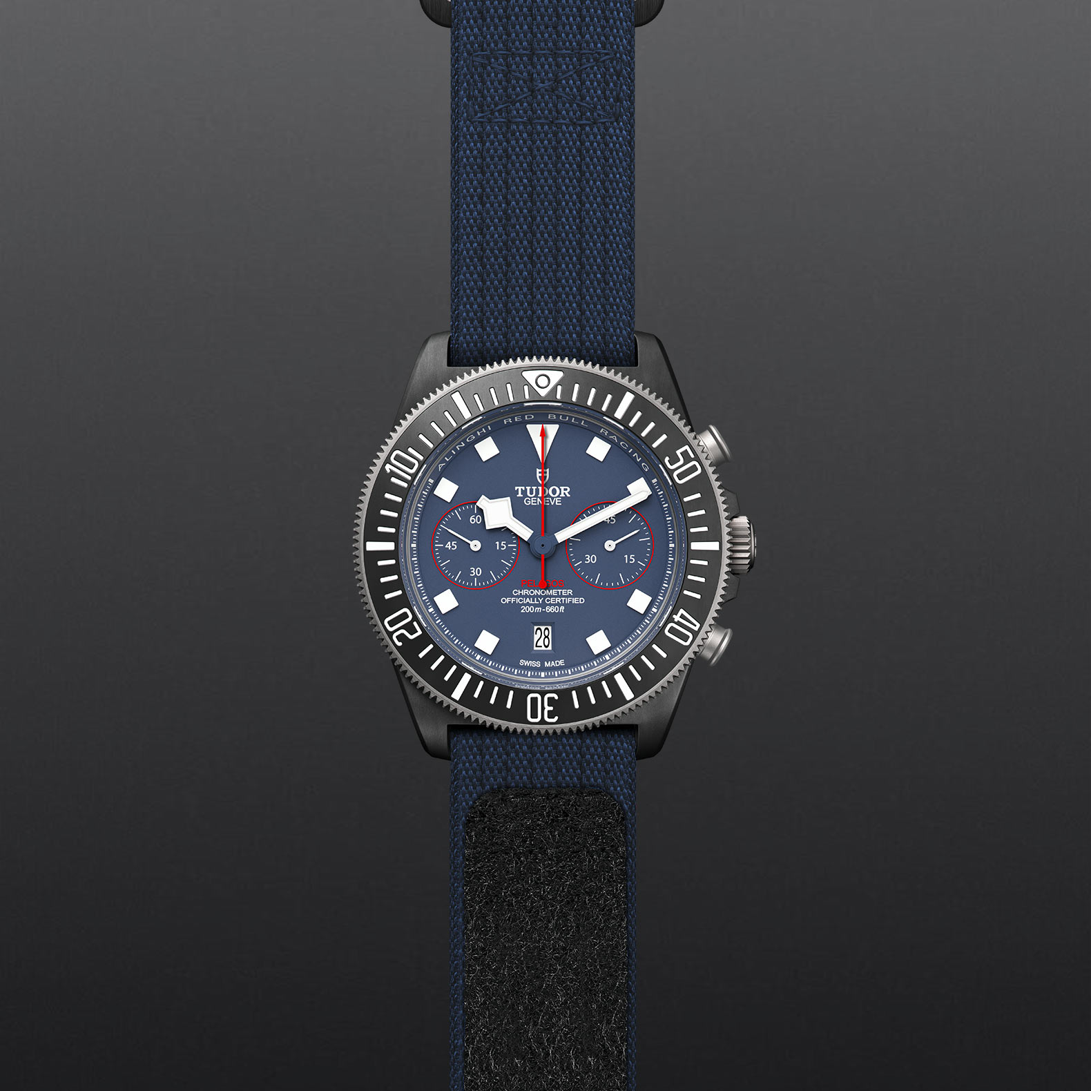 M25807KN 0001 grey aperto